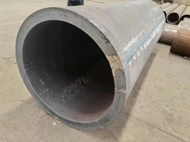 保康30CrMo大口径无缝钢管